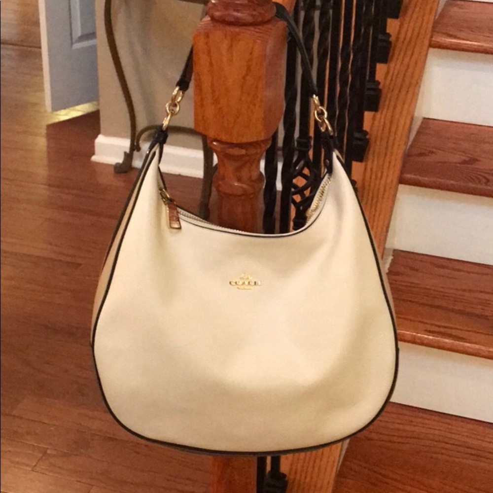 Coach Harley leather hobo shoulder bag Like New!